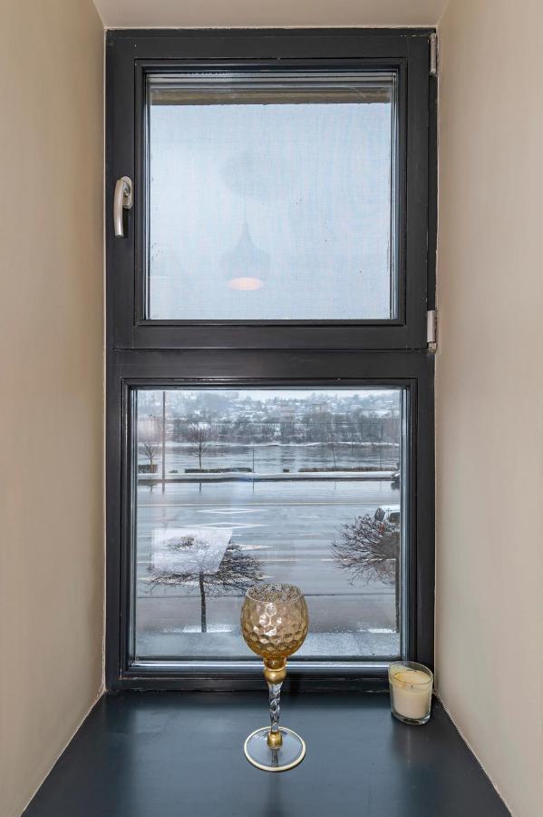 Deluxe River View Apartment By Polo Apartment Каунас Екстериор снимка